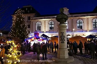 Weihnachtsmarkt auf dem Karlsplatz Sigmaringen in Weihnachtsmarkt auf dem Karlsplatz Sigmaringen