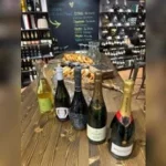 Bubbles & Brezeln in Stuttgart (24 km von Berglen)